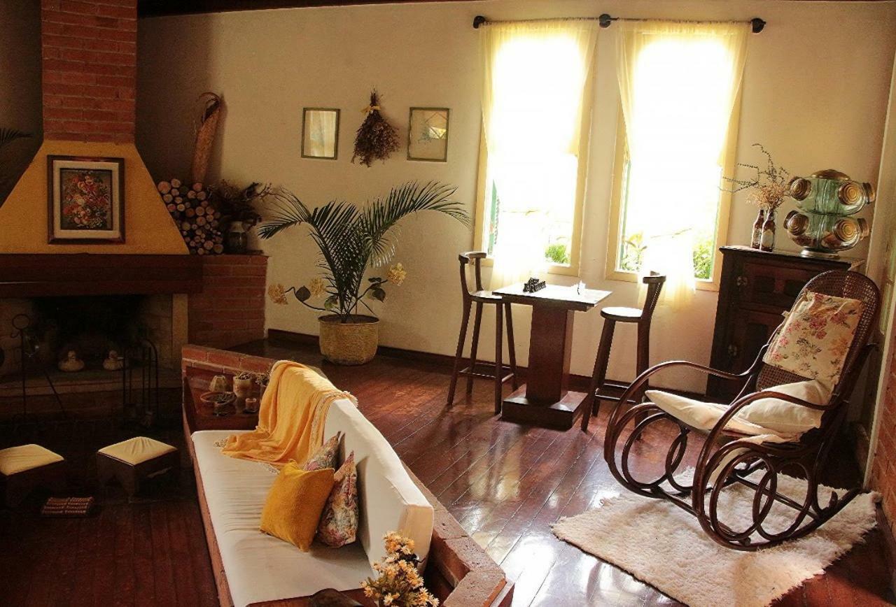 Refugio Pasargada Guest House Mairipora Ngoại thất bức ảnh